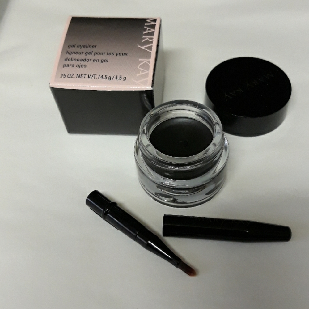 Mary Kay black gel eyeliner set